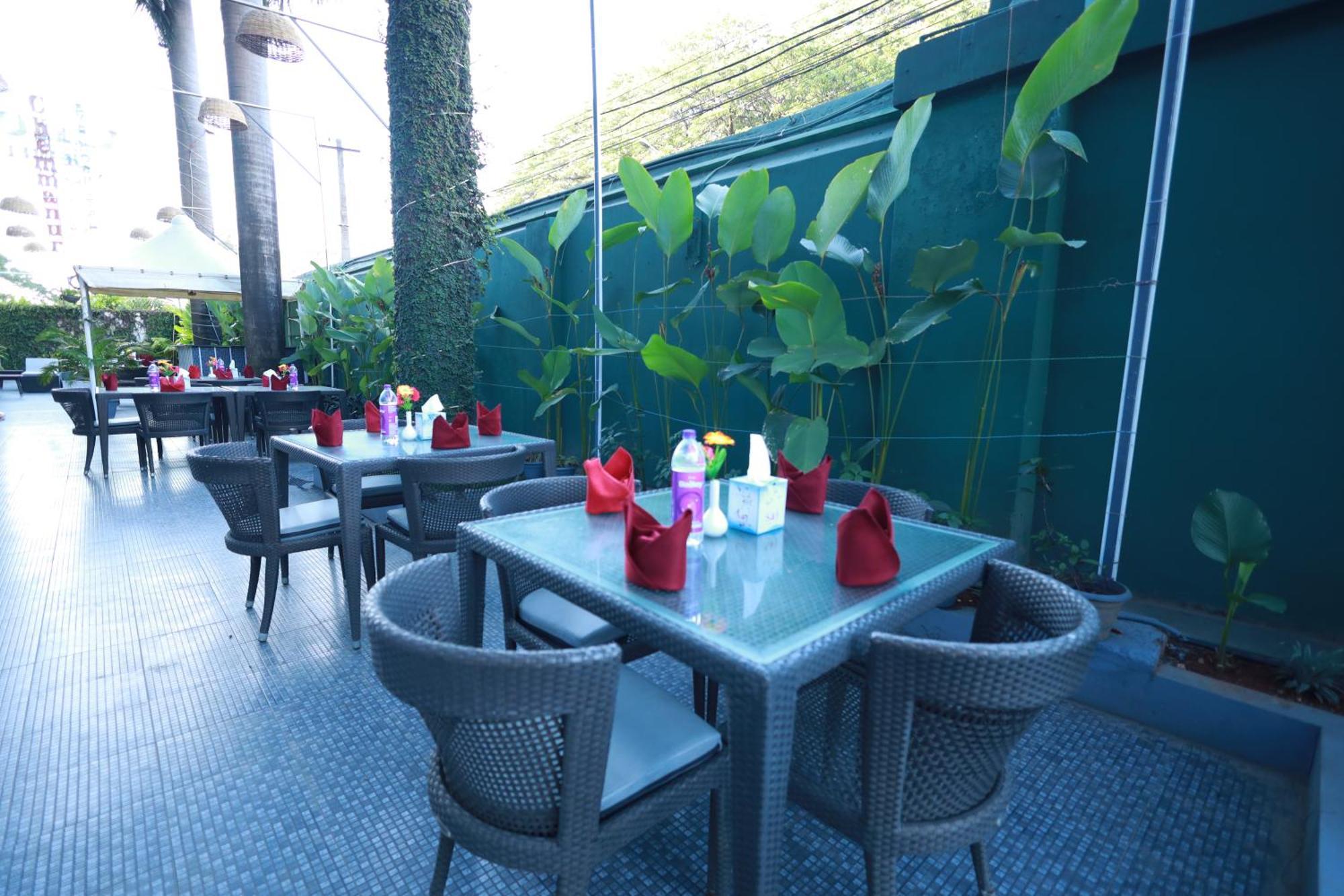 Saj Luciya -a Classified 4 Star 4* Thiruvananthapuram
