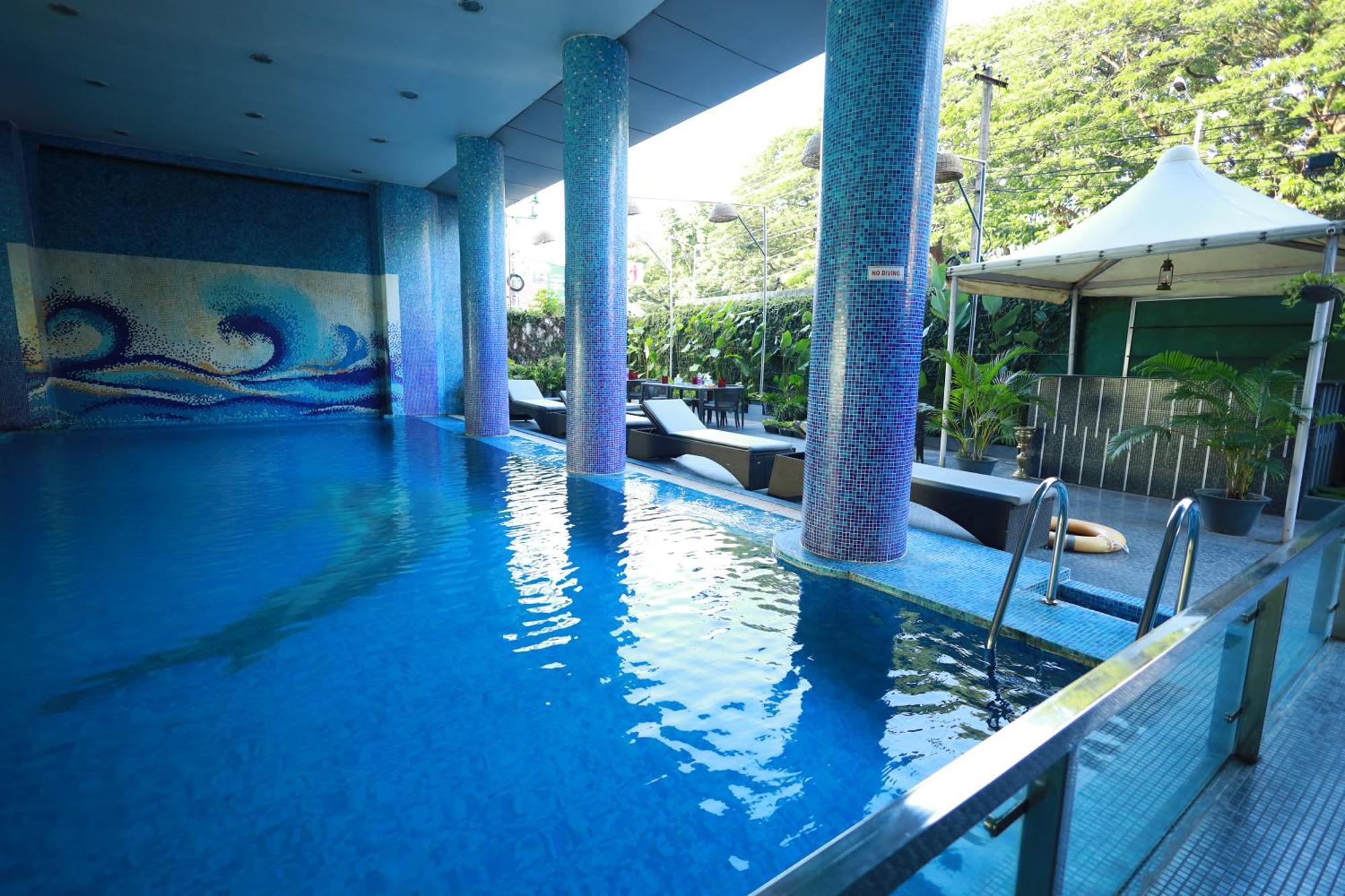 Saj Luciya -a Classified 4 Star Hotel 4*
