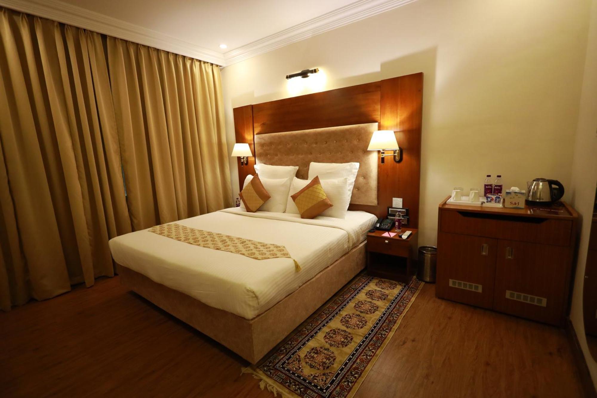 Hotel Saj Luciya -a Classified 4 Star 4*